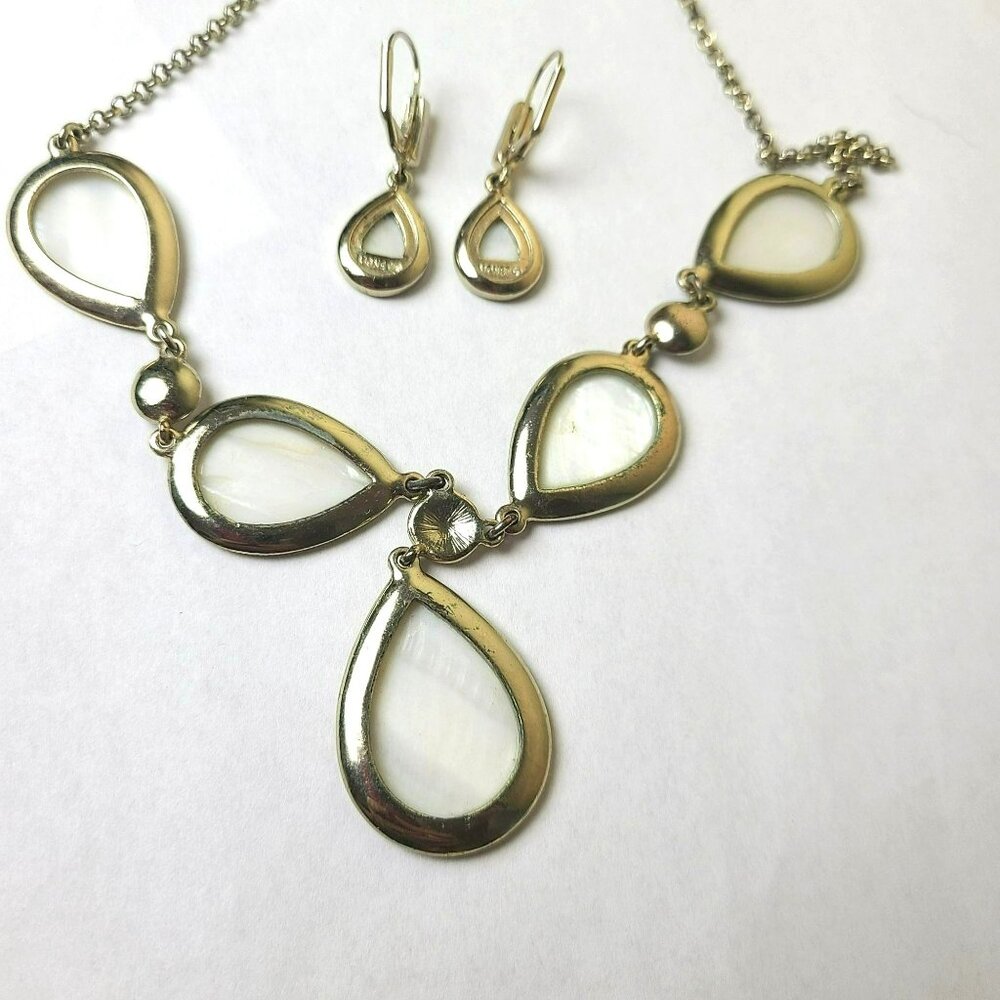 Monet Faux MOP & Rhinestone Teardrop Gold Tone Necklace & Earrings Set - Picture 7 of 10